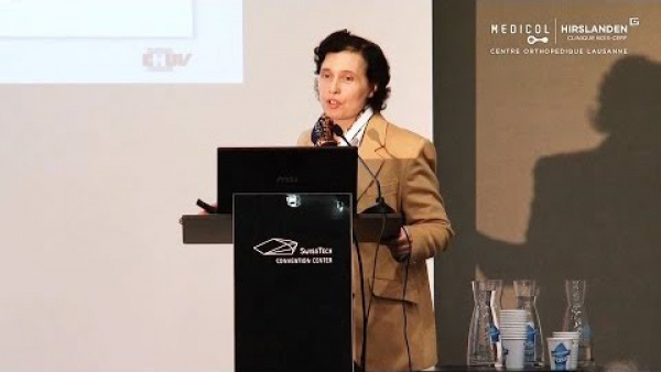 Proth&egrave;se de genou du futur: sur mesure et interactive?